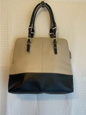 Wilsons Leather Two-Tone Tote Cream Black Pebbled Genuine Leather Bag Classy